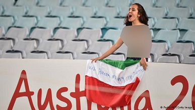 خواستگاری دختر ایرانی از علیرضا حقیقی در استرالیا (عکس)