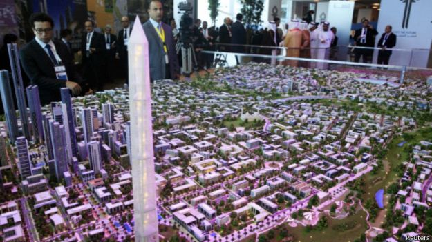 مصر پایتخت اداری و تجاری تازه می‌سازد