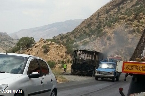 آتش سوزی یک اتوبوس در جاده شیراز (+عکس)