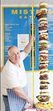 همبرگر یک متر و 60 سانتی‌متری! (+عکس)