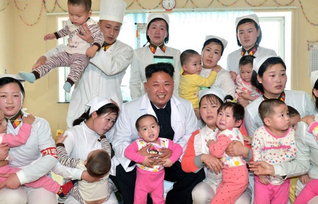 پایان نگرانی رهبر کره شمالی (عکس)