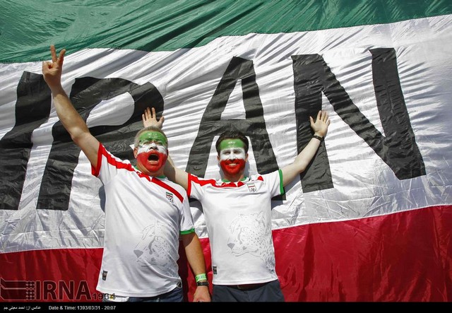 تماشاگران بازی ایران - آرژانتین (عکس)