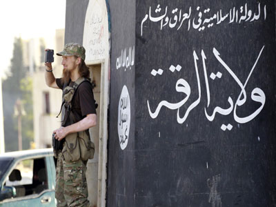 درخواست رهبر داعش برای هجرت مسلمانان به عراق و سوریه/ سخنگوی حزب مالکی: آمریکا بمباران نکند از ایران درخواست می کنیم