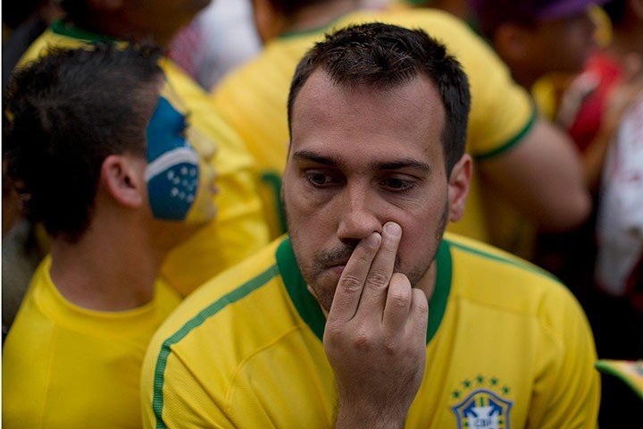 بعد از بازی برزیل - آلمان(عکس و فیلم)