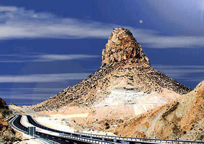 عجیب ترین کوه دنیا در ایران با خواص درمانی (+عکس)
