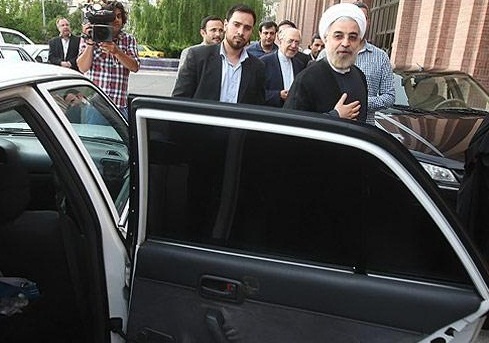 آقای رئیس جمهور! تکدر خاطر شما دردی از مردم دوا نمی کند/ راهبرد خودروسازی ایران را تغییر دهید
