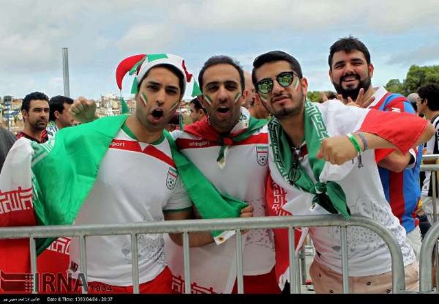 هواداران ایران در برزیل عکس جام جهانی برزیل عکس ایران بوسنی طرفداران ایران در برزیل تماشاگران ایران و بوسنی اخبار جام جهانی برزیل iran fans