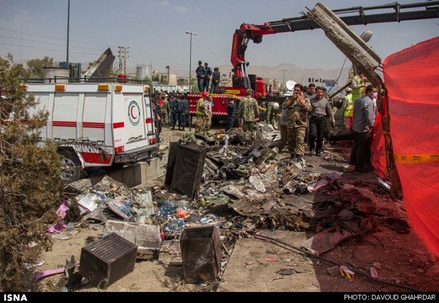48 کشته و 3 زخمی در سقوط هواپیمای مسافربری در غرب تهران (+عکس و فیلم)