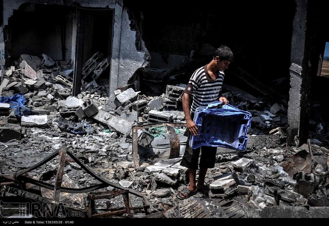 ویرانی های بندر غزه (عکس)