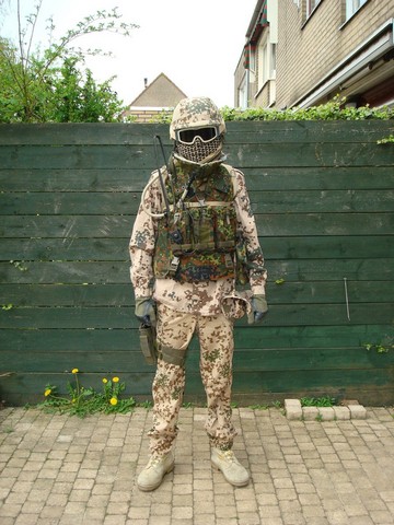 لباس‌های عجیب نظامی (عکس)