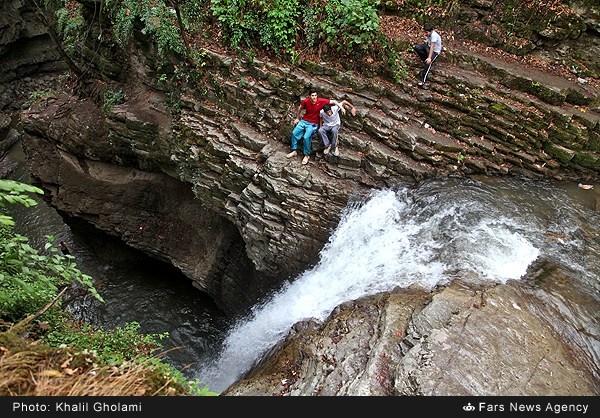 آبشار ویسادار - گیلان (عکس)