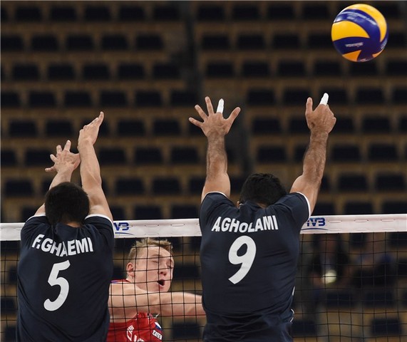 ایران 0-2 روسیه / گزارش همزمان مسابقات جام جهانی والیبال + عکس