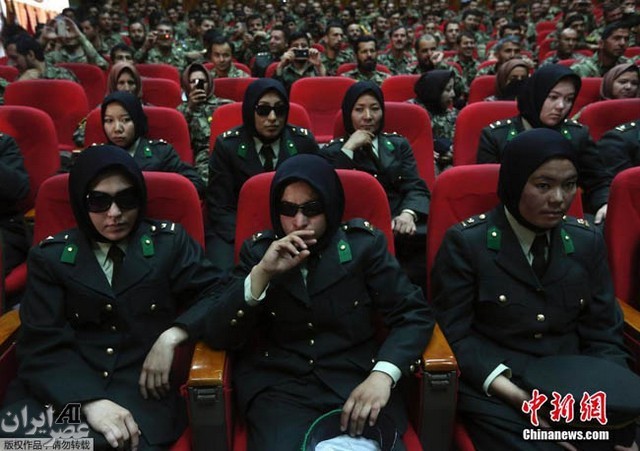 مراسم فارغ التحصیلی سربازان زن افغانستان (عکس)