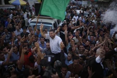 توافق اسرائیل و حماس برای آتش بس طولانی مدت / محاصره غزه شکسته شد
