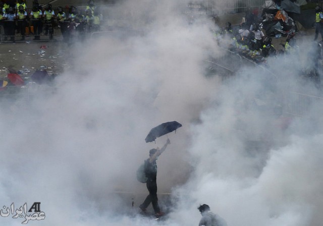ادامه اعتراضات در هنگ کنگ به شیوه میدان التحریر: انتخابات نمایشی نمی خواهیم (+عکس)