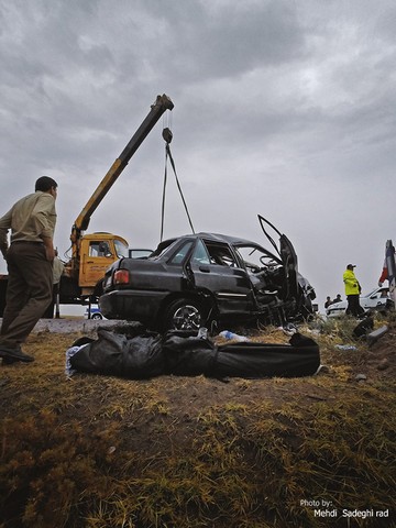 2 کشته در تصادف جاده اردبیل/ عکس کاربران