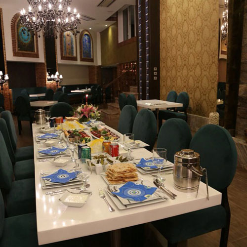 افتتاح رستوران قلعه‌نویی در تهران (عکس)