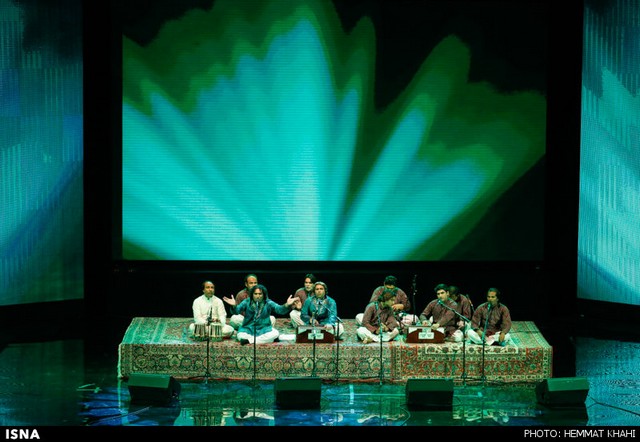 اجرای کنسرت پاکستانی - تهران (عکس)