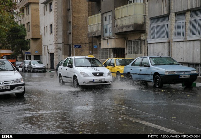 بارش باران پاییزی در تهران (عکس)