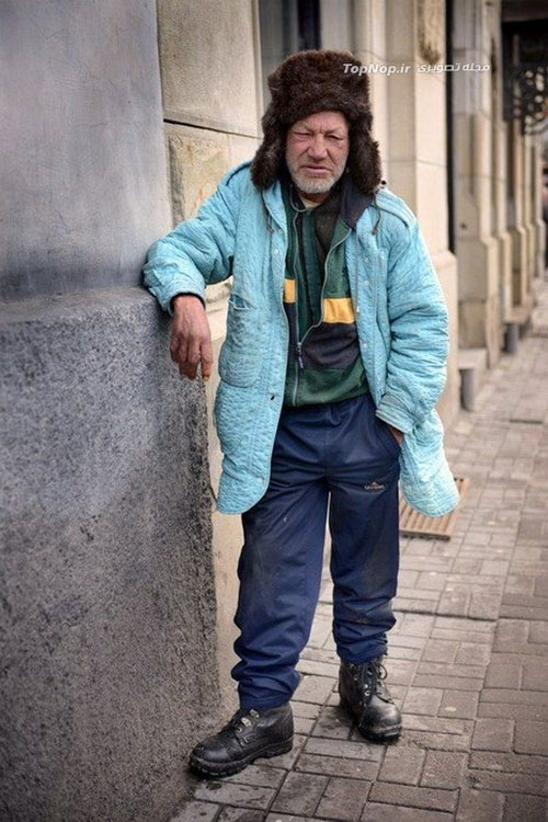 تیپ فشن یک بی‌خانمان سوژه شد (+عکس) 