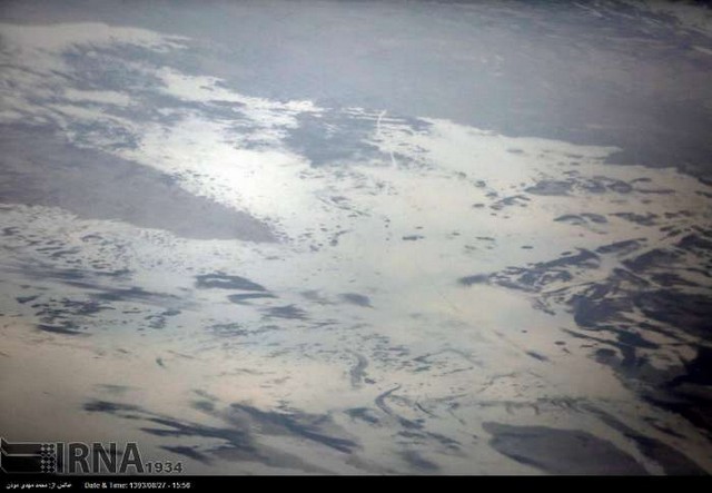 بر فراز دریاچه ارومیه (عکس)