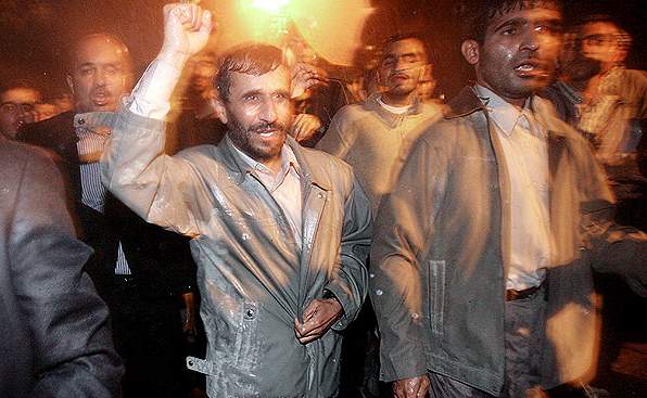16 سال با 16 آذر؛ از آغازِ خاتمی تا پایانِ احمدی نژاد