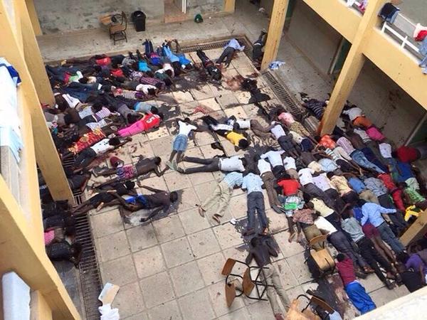 کشته شدن 150دانشجو درخوابگاه/جنجال برسرشعارمرگ برآمریکادر واشنگتن+عکس 1