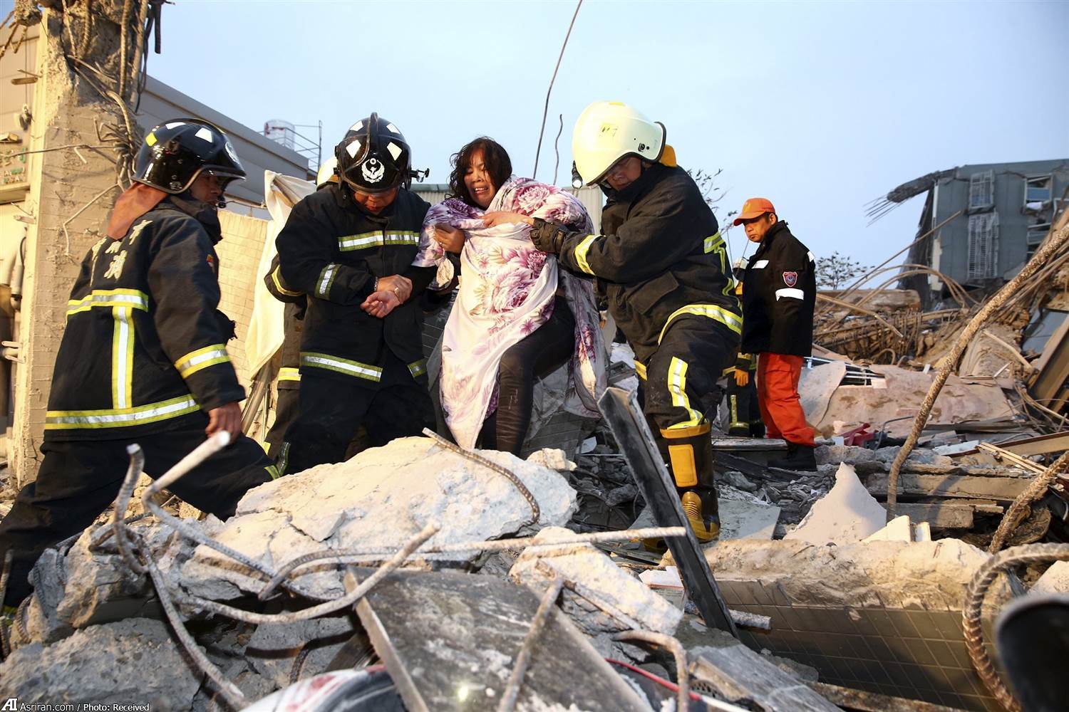 5 کشته در زلزله تایوان (+عکس)