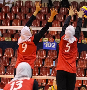 دختران جوان ایران چطور قهرمان آسیا می شوند؟(عکس)