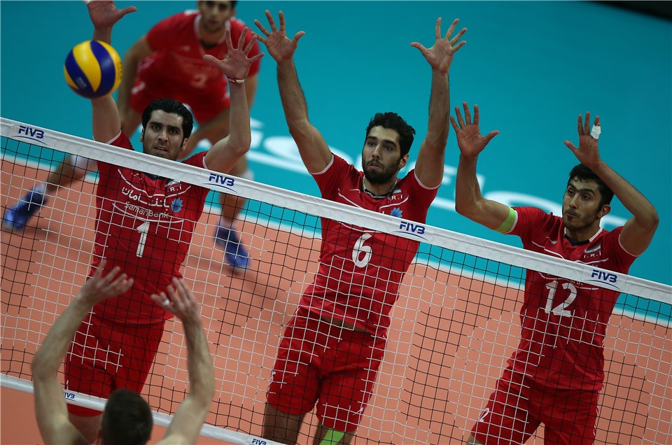 پیروزی شگفت انگیز مردان والیبال ایران مقابل روسیه ( تحلیل/عکس)