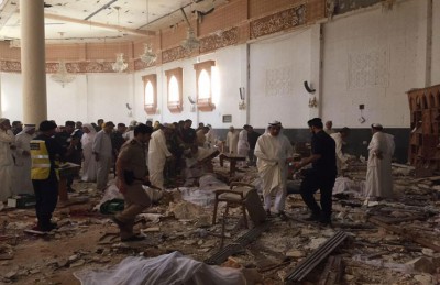 27 کشته و 227 زخمی در حمله داعش به مسجد شیعیان کویت/ شناسایی عامل انتحاری (+عکس)