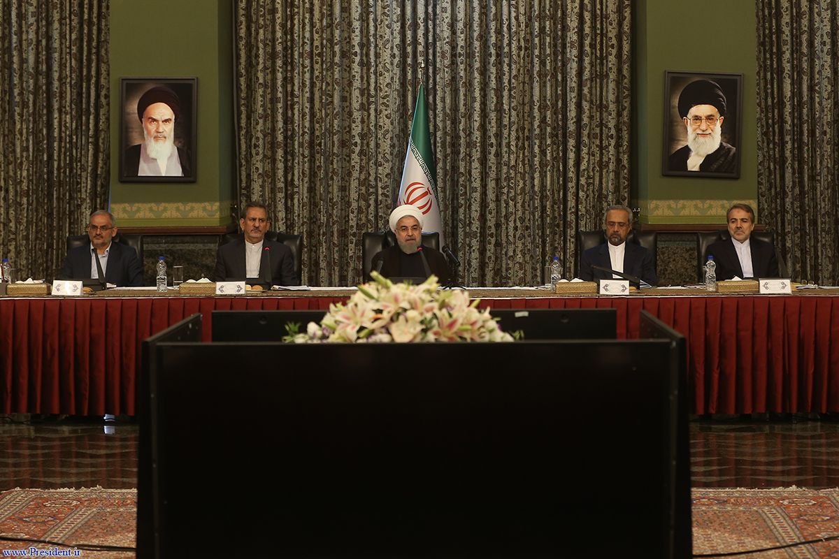 روحانی: شورای نگهبان چشم است و دولت، دست/ چشم نمی تواند کار دست را انجام دهد/ مجری انتخابات دولت است
