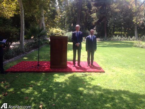 سفارت انگلیس در تهران پس از 4سال باز شد/ هاموند: دیدارم نقطه عطف تاریخی در روابط با ایران است (+عکس)