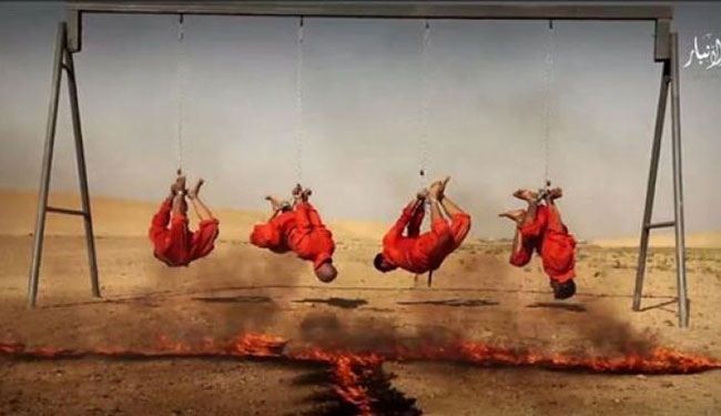 496209 962 داعش ۴ عراقی را آتش زد (+عکس)