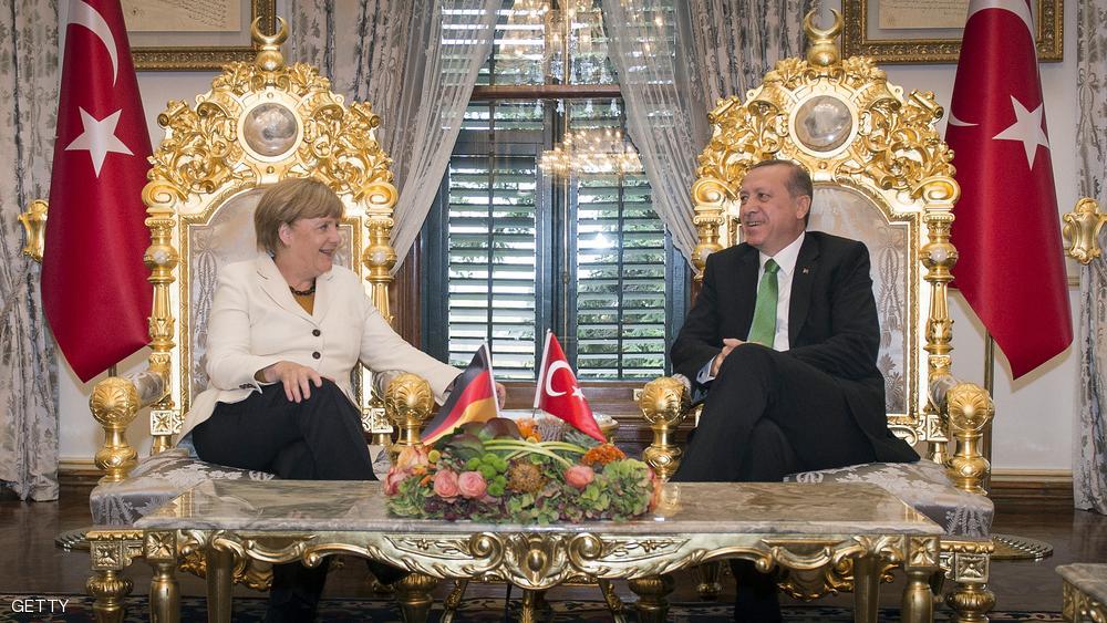جنجال صندلی های تشریفاتی اردوغان برای مرکل
