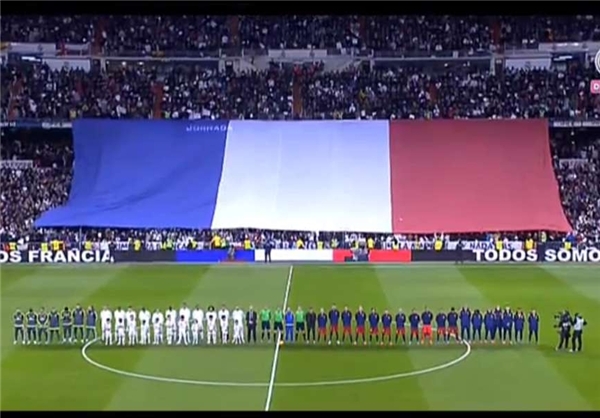 نصب پرچم فرانسه در بازی بارسلونا و رئال مادرید (+ عکس)