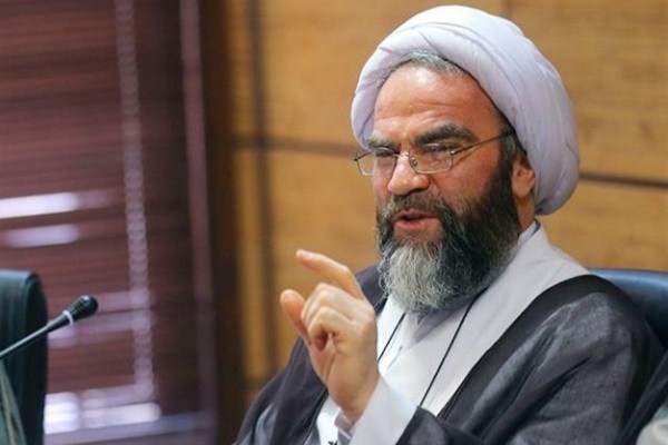 غرویان: روحانی در انتخابات شرکت می کند/ او  رقیب قدر و سرسختی ندارد
