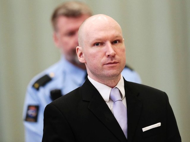 تلاش دولت نروژ برای حفظ حقوق اولیه عامل کشتار این کشور