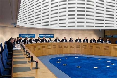 حکم دادگاه حقوق بشر اروپا درباره کلاس های شنای مختلط مدارس