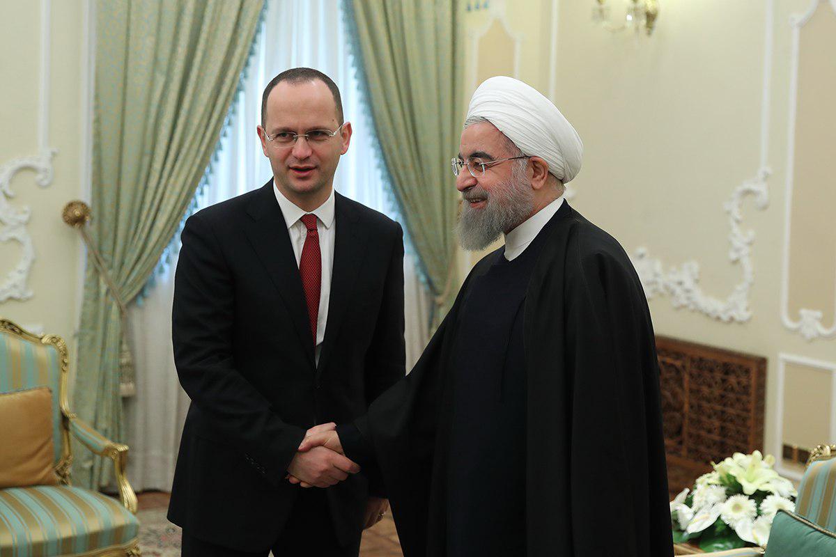 دیدار وزیر امور خارجه آلبانی با روحانی (عکس)