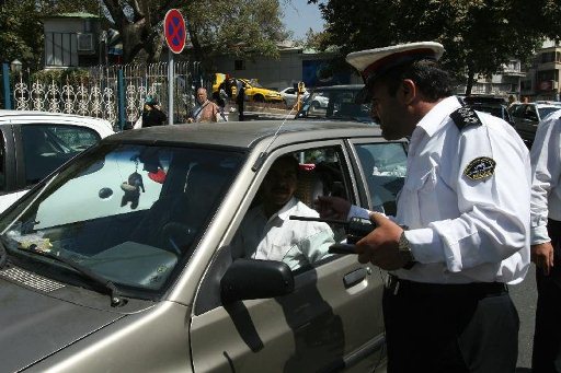 پلیس: تهراني ها ركورد محروميت از گواهينامه را زدند