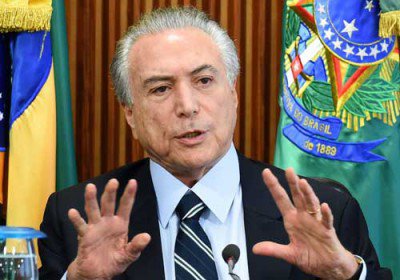 رییس جمهور برزیل از کناره‌گیری امتناع کرد