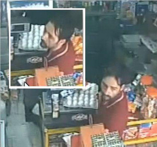 درخواست پلیس برای شناسایی زورگیر چاقوکش در سوپرمارکت (+ عکس)