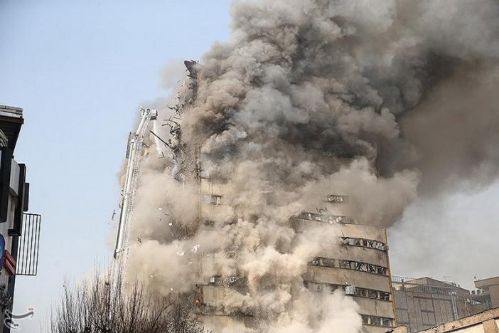 پوشش جهان از حادثه واژگونی اولین برج بلند تهران
