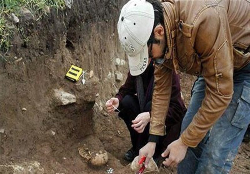 کشف اجساد 1800 ساله در لرستان (+عکس)