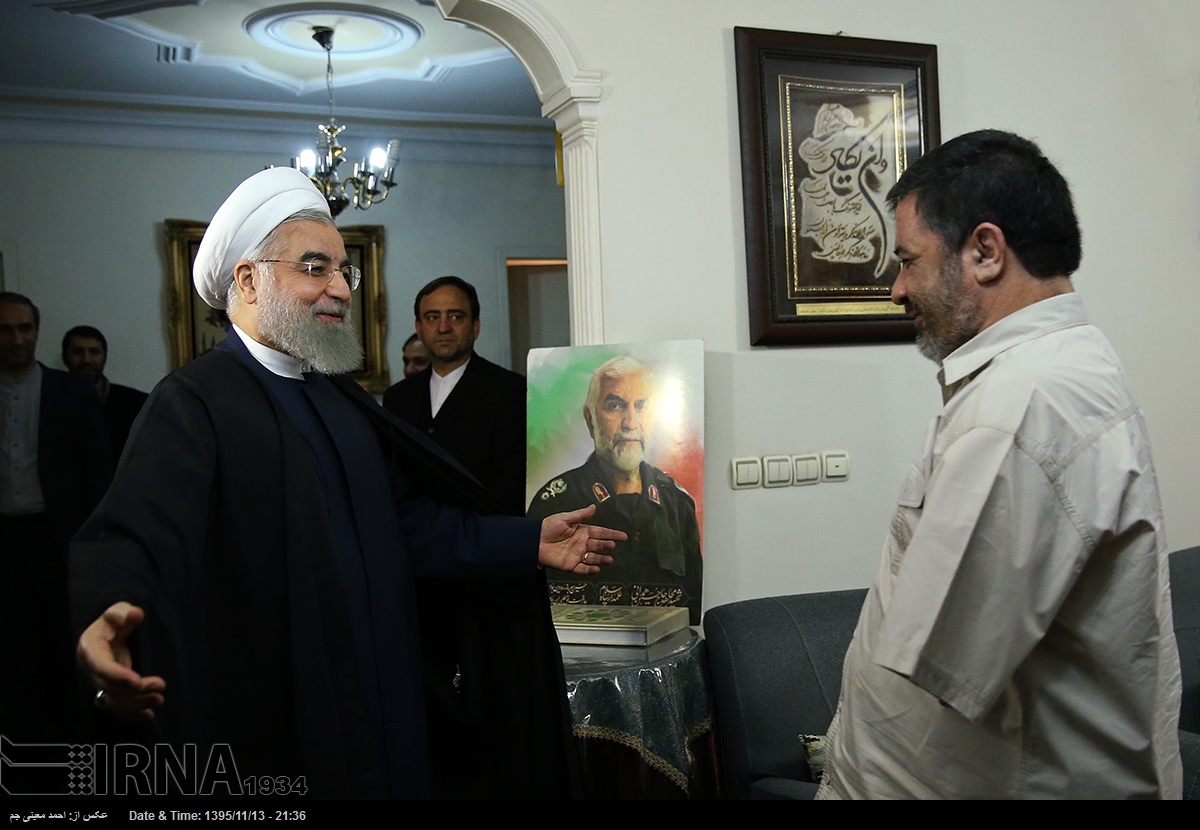 دیدار روحانی با علی اصغر امیدی جانباز 70%