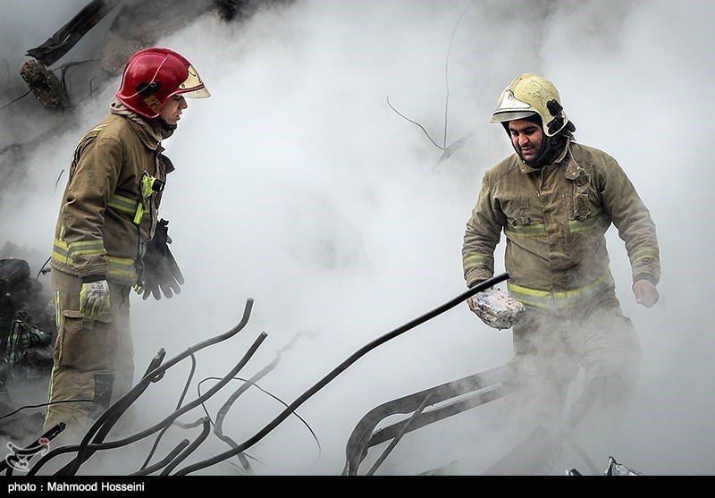 شهرداری تهران و مدیران ارشد آتش نشانی جواب دهند: کجاست آن تجهیزات بروز آتش نشانی که حرفش را می زدید؟!