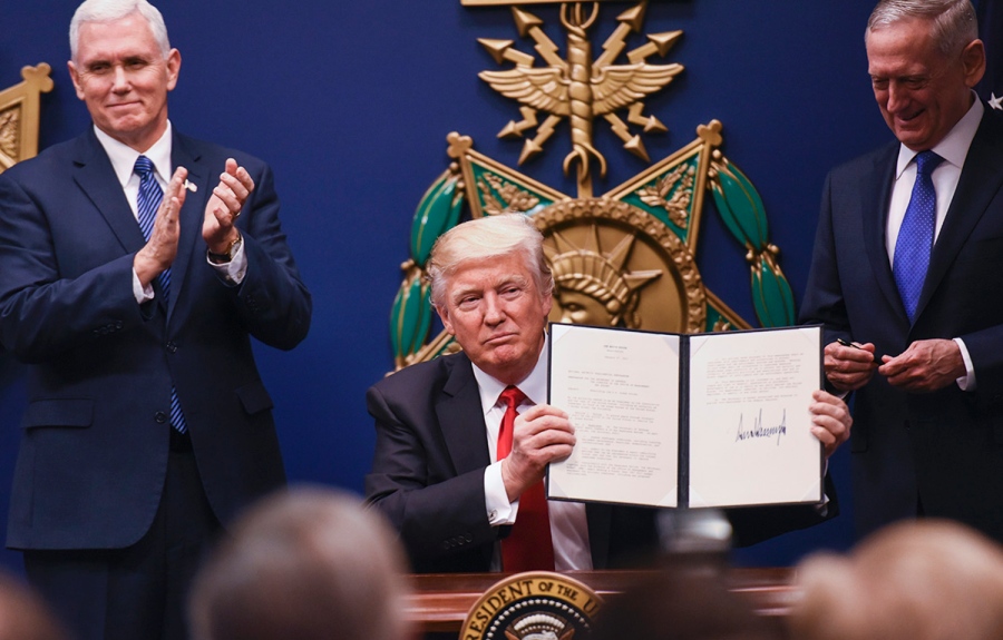 ترامپ امضا کرد؛ ممنوعیت 3 ماهه ورود ایرانی ها به خاک آمریکا