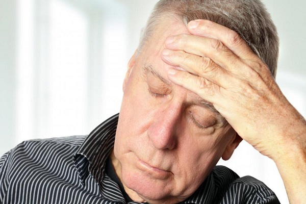خستگی در سالمندان؛ دلایل و درمان