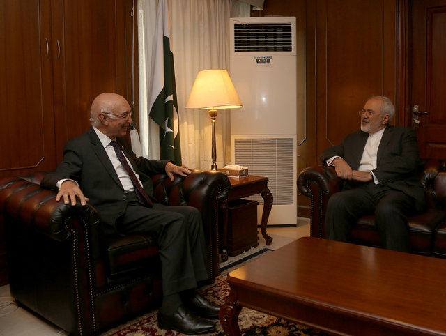 مشاور نخست وزیر پاکستان بعد از ظهر امروز با ظریف دیدار می‌کند